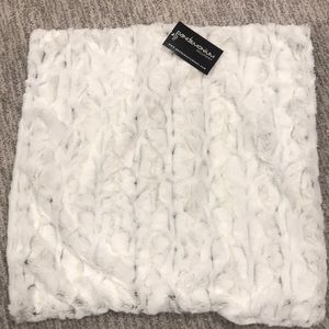 Pandemonium Faux Fur Pillow Sham